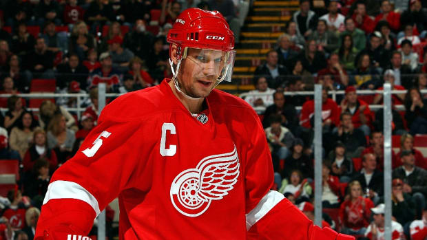 Nicklas-Lidstrom-top-Jim-McIsaac.jpg